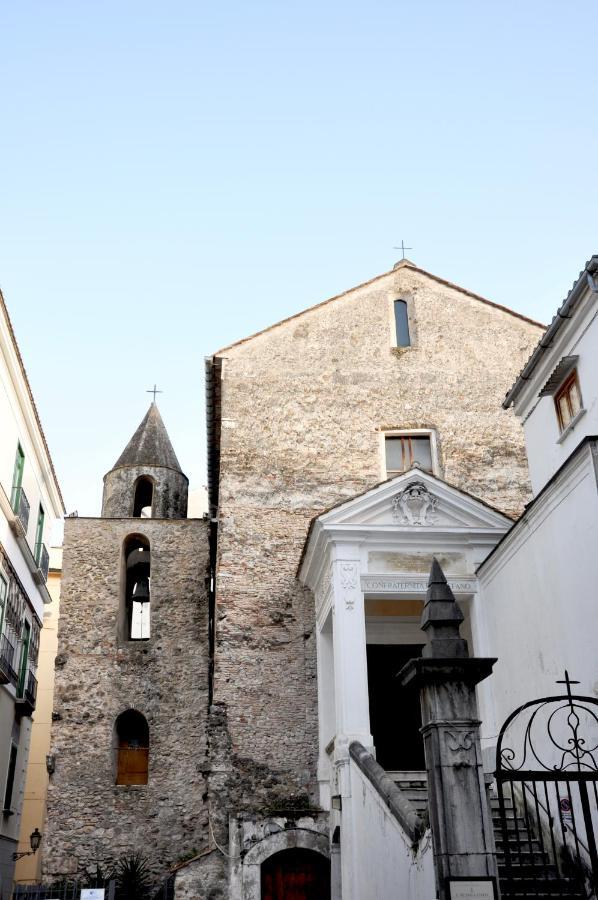 Design & History Suite Salerno Bagian luar foto